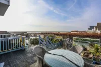 Sea View 3 Bedroom Seaside Property