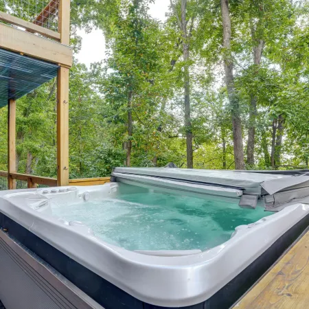 Modern Nellysford Getaway w/ View: Deck & Fire Pit