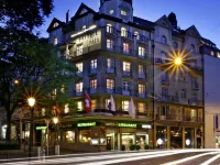 Hotel de la Paix Hotels near Alpineum