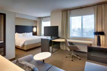 Residence Inn by Marriott Richmond Airport Отели в г. Сандстон