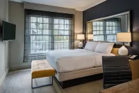 The Partridge Inn Augusta, Curio Collection by Hilton