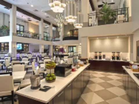 Hampton Inn & Suites Fairfield Hotels in Fairfield