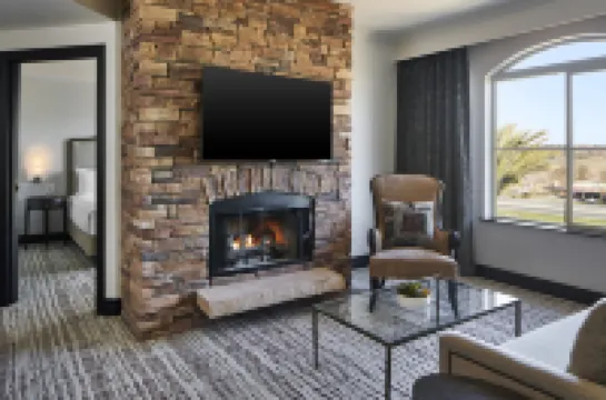 Bellasera Hotel & Suites Paso Robles, Tapestry by Hilton