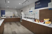 Holiday Inn Express & Suites BIRMINGHAM NORTH - FULTONDALE by IHG - Parkering