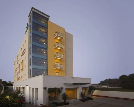 Holiday Inn Express Nashik Indira Nagar Hoteles en Nashik