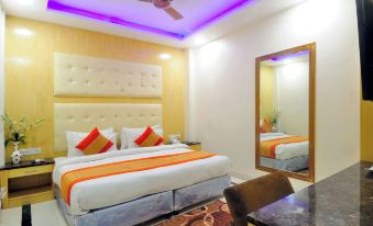 Check in Room New Delhi Railway Station