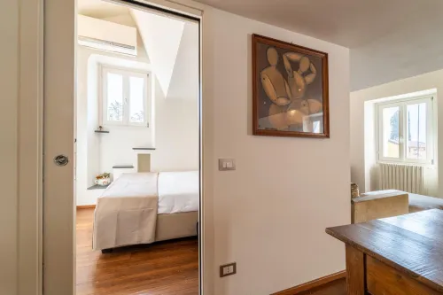 La Porta Rossa by Wonderful Italy Hotels in Varenna