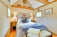 Hot Tub Haven: Creekside Cabin in Frisco! - Homestays