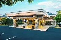 Best Western Dulles Airport Inn Hotel a 