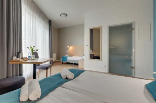 Hotel Zatoka Hotels near Gdansk Lipce