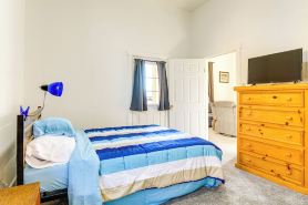 Walkable Location, Fenced Yard: Wickenburg Home!
