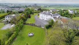 Tranquil Retreat Overlooking The Rock of Cashel