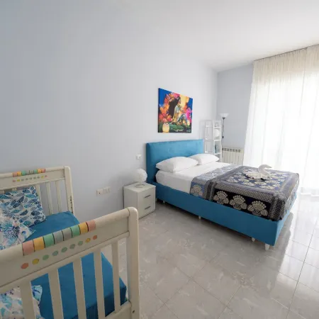 MARINELLI HOUSE - Song Parthenope