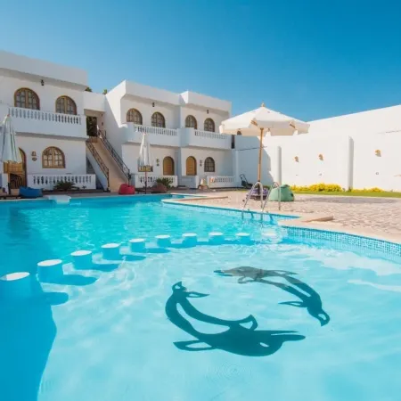 DahabHolidayHotel
