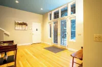 Trail Creek Treasure - Luxury 3BD nr SV Ski Lifts Hotels in Ketchum