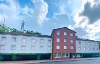 Hotel Christina - 3-Star