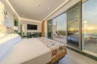 Hotel Ribera de Triana - Reopening!