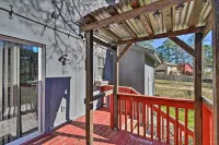 Updated Fayetville Townhome-Away-from-Home w/ Yard - Balkoner