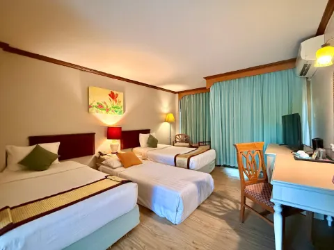 ห้องซูพีเรียร์ 3 ที่นอน