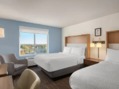 底特律-特洛伊假日酒店與套房 特洛伊酒店