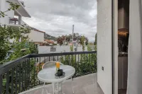 Noma Suites Tolo - Meerblick