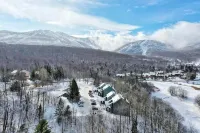 Cozy 1-bedroom condo in the heart of Killington with mountain views