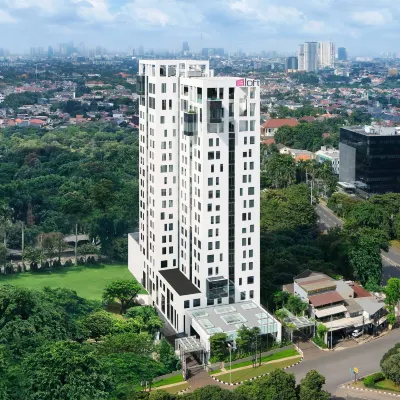 Aloft South Jakarta Hotels near Ragunan Zoo