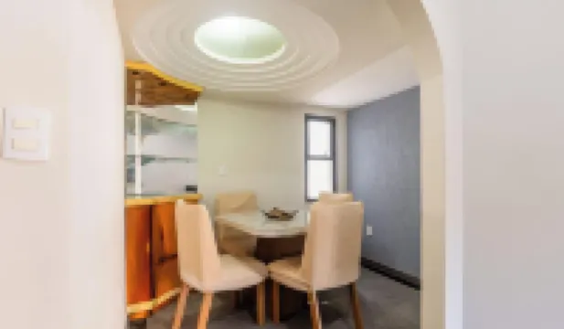 Comfort and Sophistication Just Steps From Praia do Morro - DBH