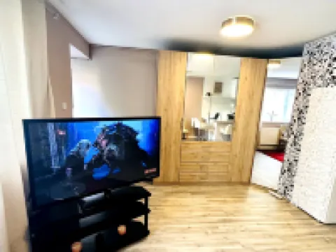 NKN Cosy maisonette Dartford station free parking 達特福德酒店