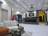IVOTEL LUXURY HOTEL - 2-Star