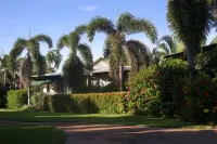 Cocos Beach Bungalows - Pool