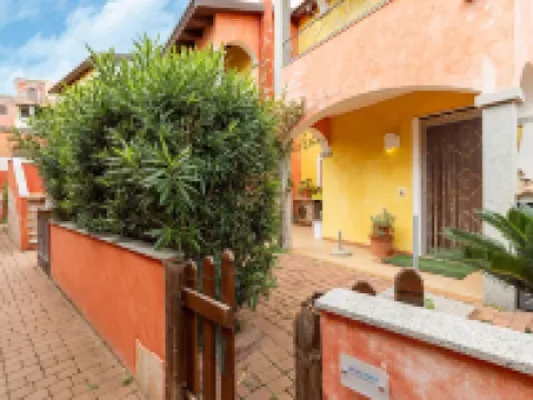 有花園的公寓，距離海邊 300 米