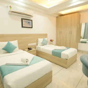 Corporate Stays-Golf Course Road Hotels near Sushant Lok