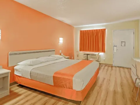 Motel 6 Maple Shade Township, Nj - Philadelphia - Mt Laurel - Philadelphia, PA