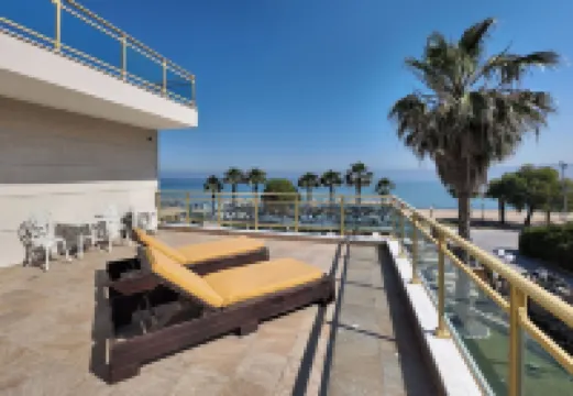 Santa Beach Hotel Hotéis em 