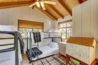 Hot Tub & Barrel Sauna: Lakefront Innsbrook Chalet - 3-Star