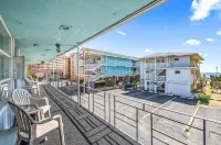 Eden Roc Motel