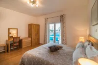 Mirca in Supetar With 7 Bedrooms and 6 Bathrooms