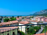 Hotel Palme & Suite Hotels in Garda