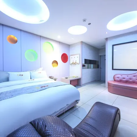 Muan Namak King Self Check-in Motel