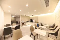 호텔 시그니처 광주 - 1성급