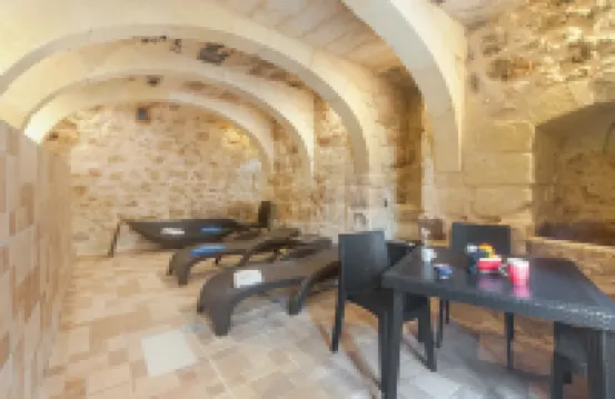 Nadurin, Large Villa 7 Bedrooms - 2 Pools
