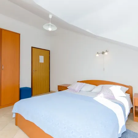 Apartments Dijana Отели в г. Слано