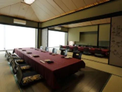 Sunhills Hotel