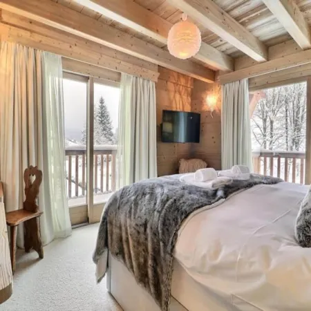 Chalet in Portes du Soleil with Ski-In Access