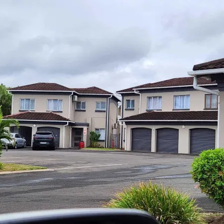 12 Saddleback Village