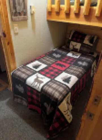 Mountain Peaks Inn, ELKHORN MOUNTAIN SUITE, Downtown Hill City