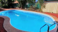Across Country Motor Inn