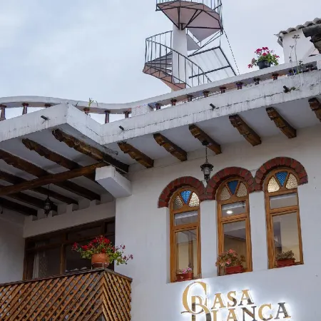 Casa de Blanca Suites