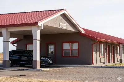 HiWay Inn Express Elk City Route 66 Hotels in Beckham County